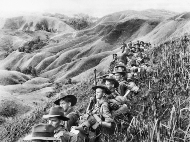 Guardians of the Empire: Rare Photos of Australian Soldiers Overseas (082201) _au - BuzzDay